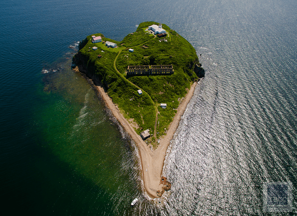 Остров Скрыплев во Владивостоке
